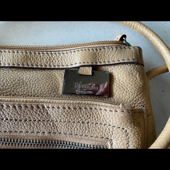 TIGNANELLO LEATHER CROSSBODY BAG w/credit card slots - Picture 2 of 4
